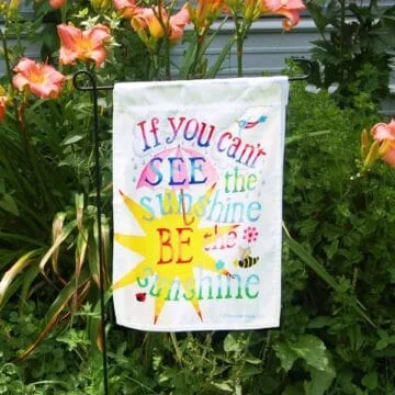 Be the Sunshine garden flag